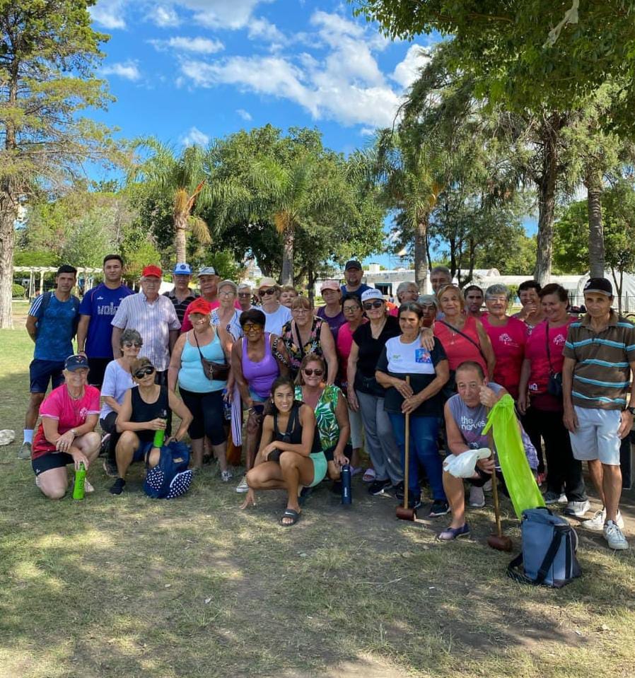 Iniciaron los juegos deportivos para adultos mayores